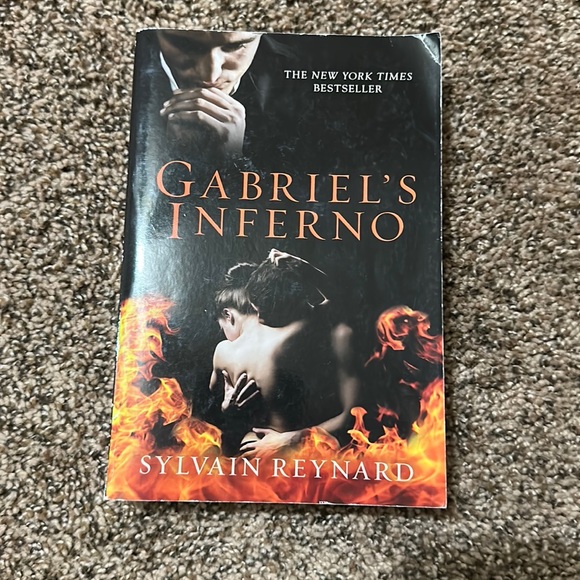 🌸 3 for 10 🌸 Gabriel's Inferno: Novel by Sylvain Reynard - Picture 1 of 3